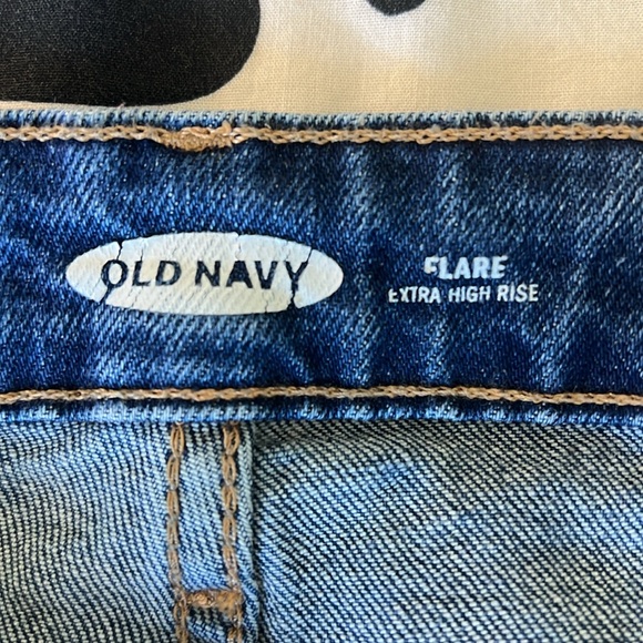 🆕 listing! Old Navy extra high rise flare button fly - Picture 3 of 7